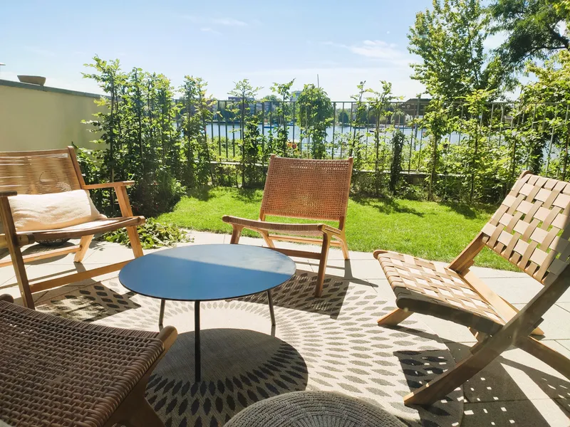 Highend Wohnen am See in bester Stadtlage (möbliert, Terrasse mit Garten, WLAN, uvm.) — photo 1